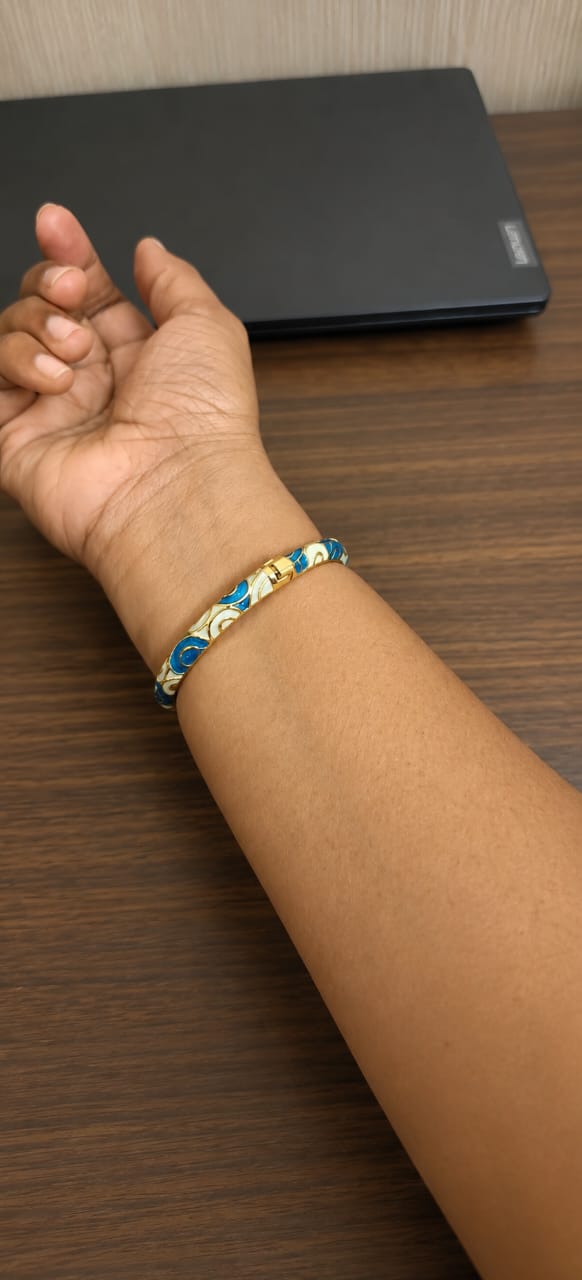 Blue and White Emerald Kada