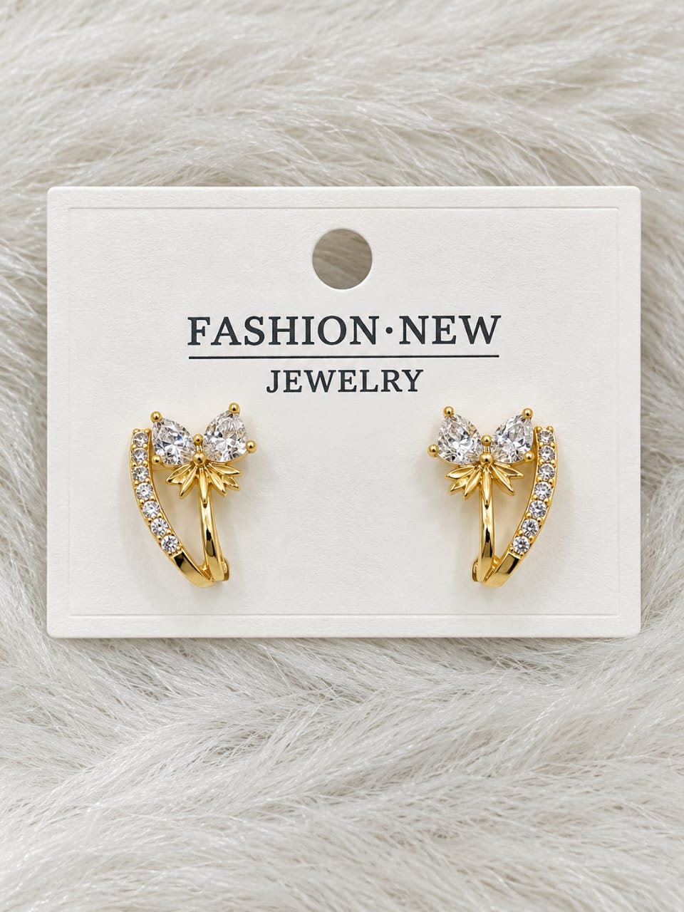 Elegant Bow Crystal Studs ✨