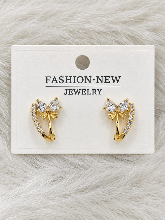 Elegant Bow Crystal Studs ✨