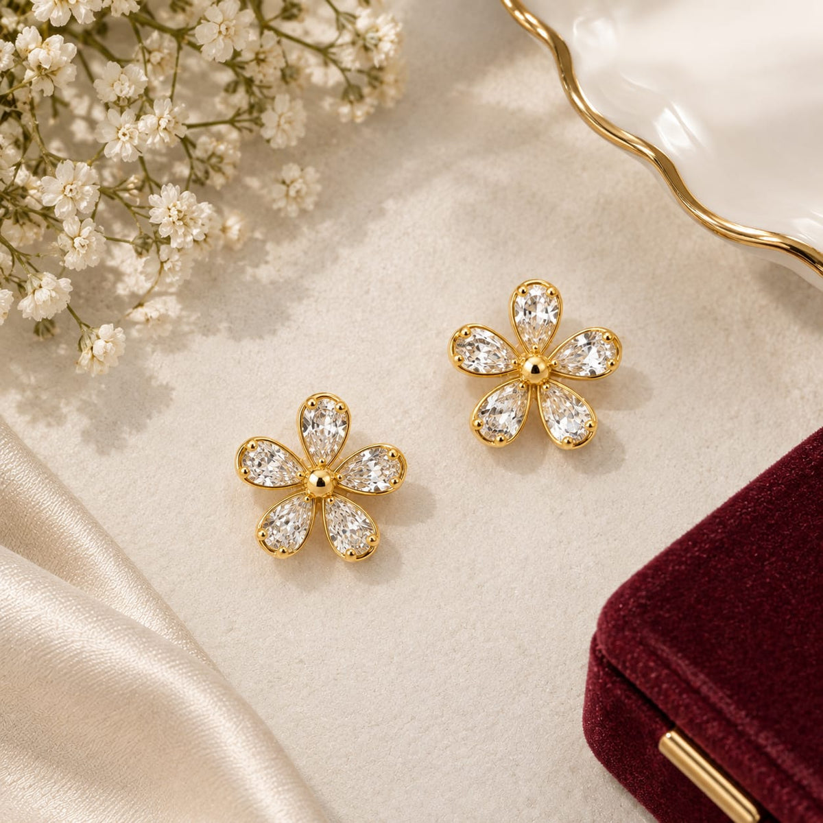 Elegant Gold Floral Stud Earrings