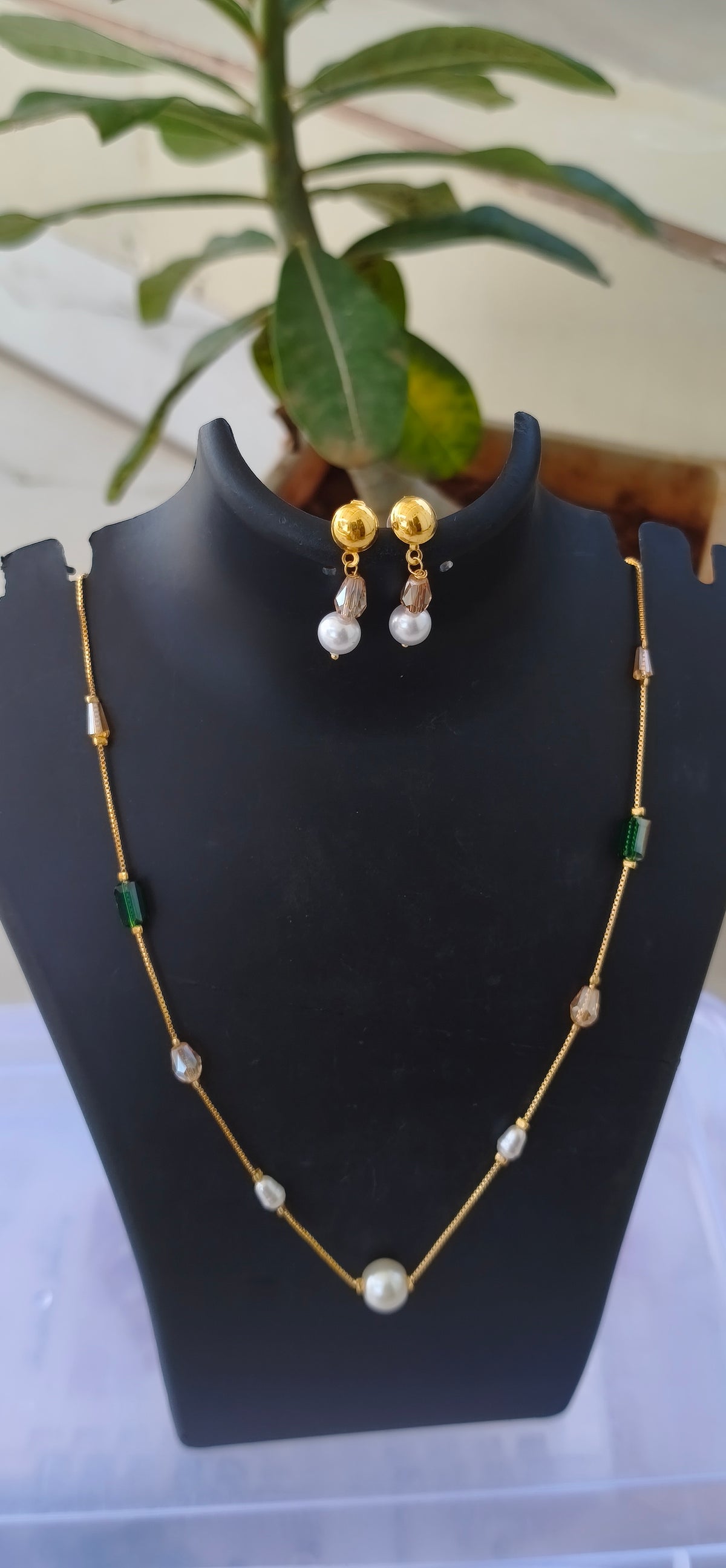Golden Hour - Pearl & Crystal Chain with Earrings