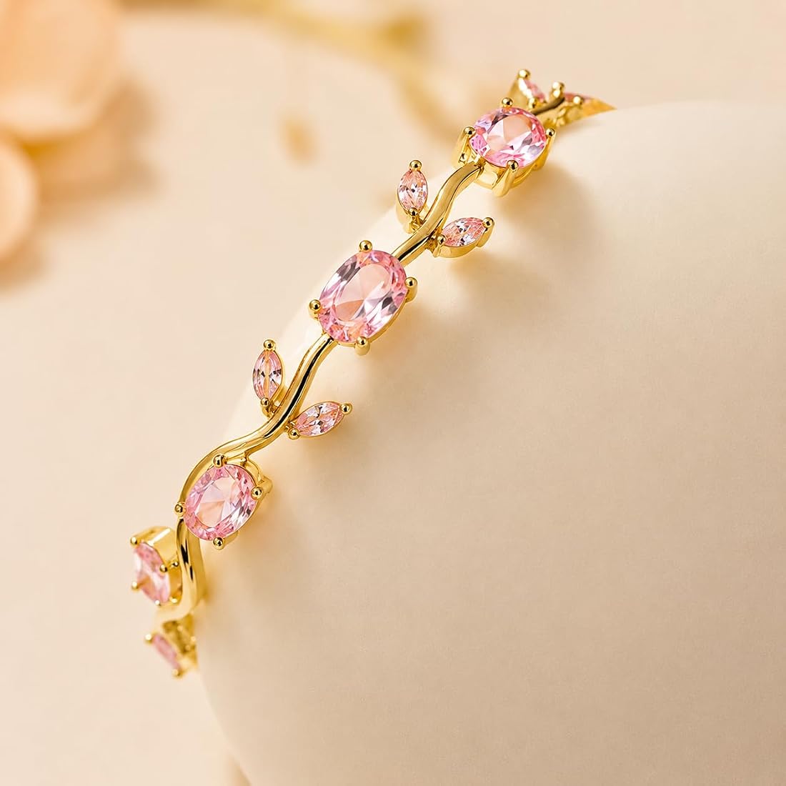 Anti-tarnish Tulip bracelet