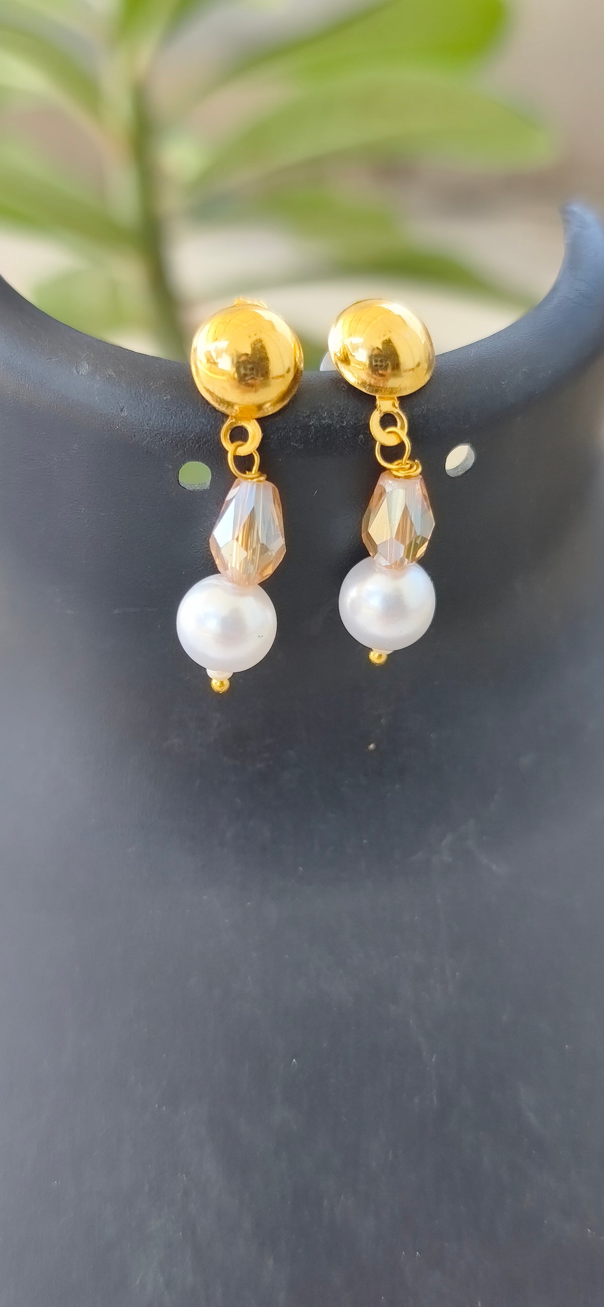 Golden Hour - Pearl & Crystal Chain with Earrings