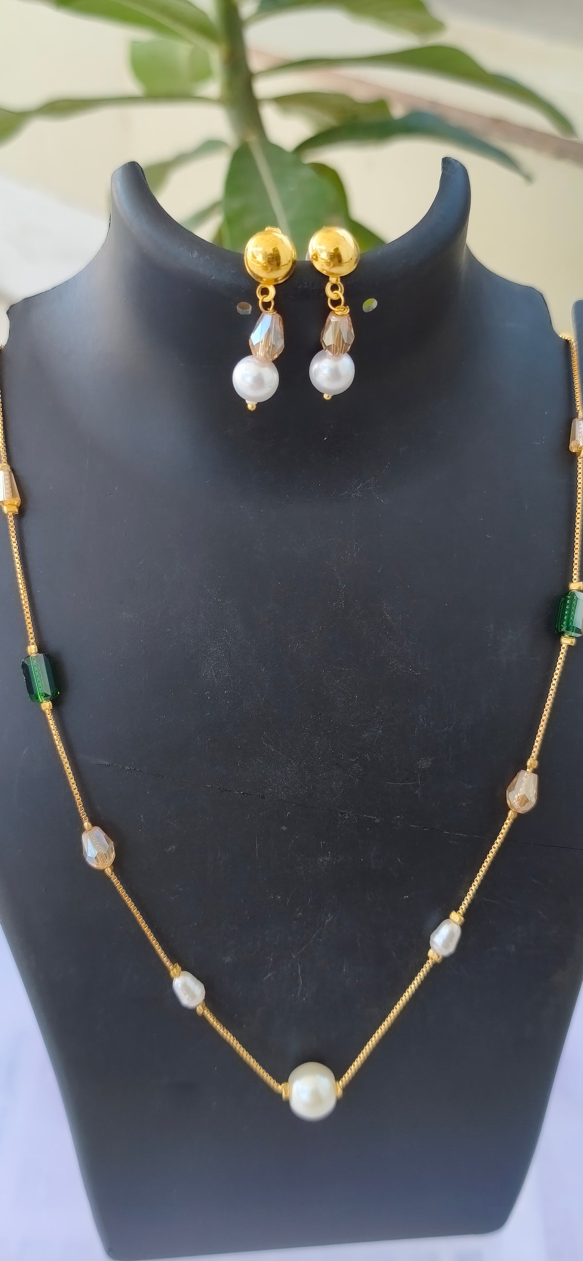 Golden Hour - Pearl & Crystal Chain with Earrings