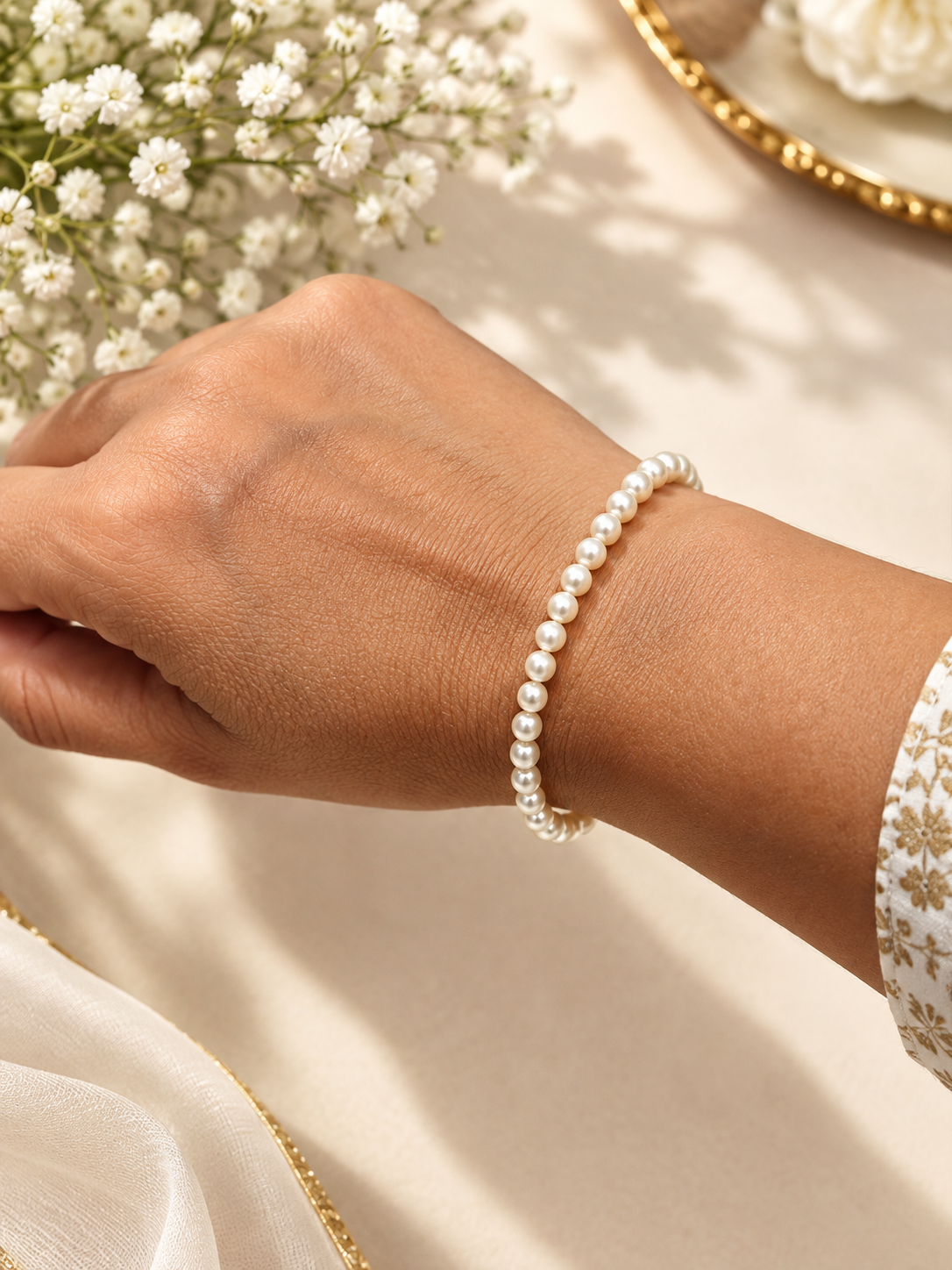 Purple and white Pearl Beaded Stretch Bracelet